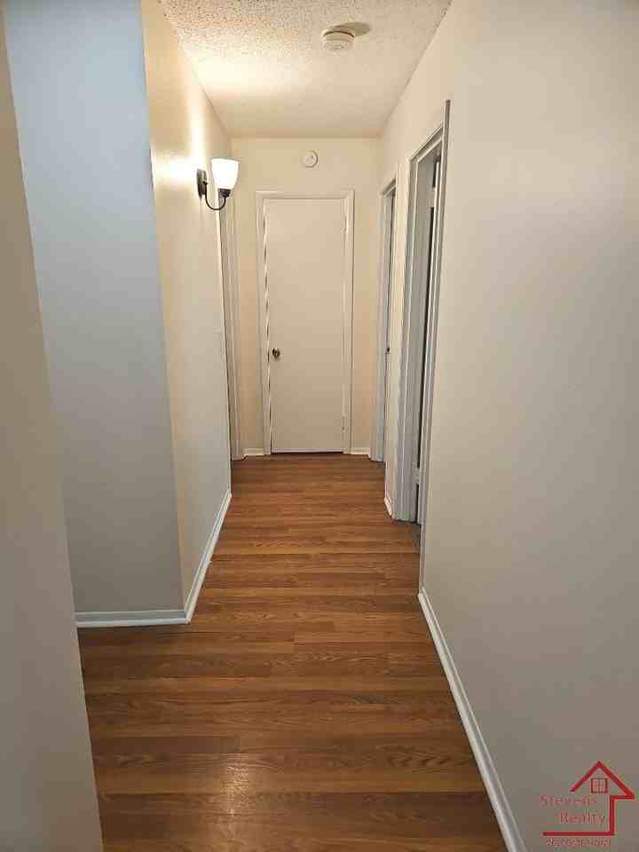 441 Harding Pl #A11 - Photo 5 of 20