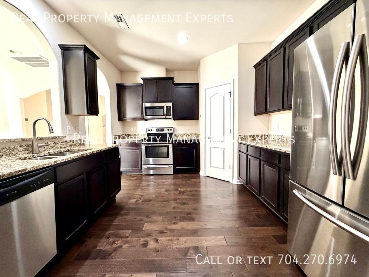 7749 Paper Birch Dr - Photo 2 of 20