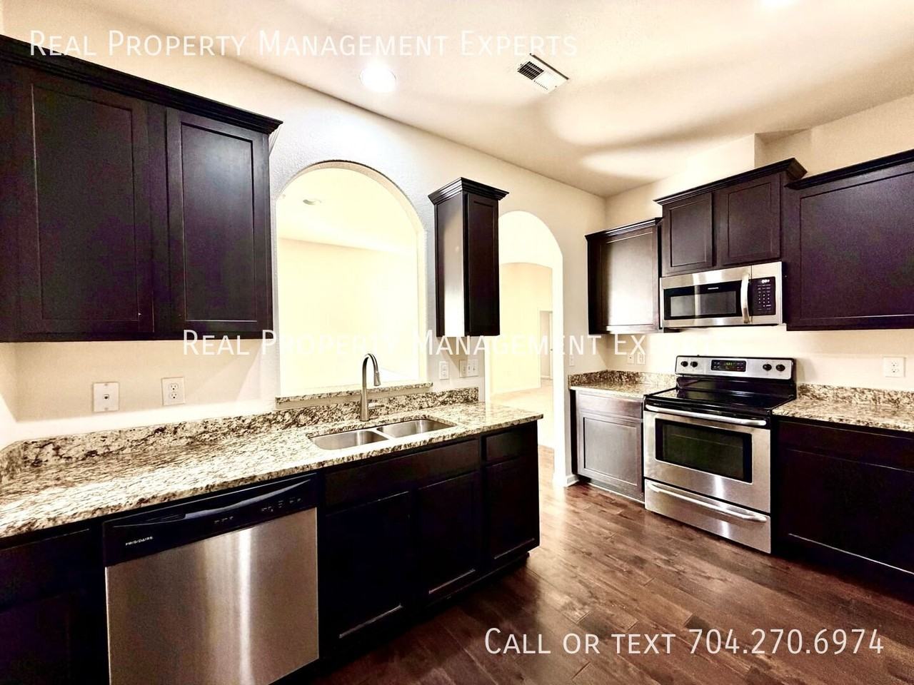 7749 Paper Birch Dr - Photo 3 of 20