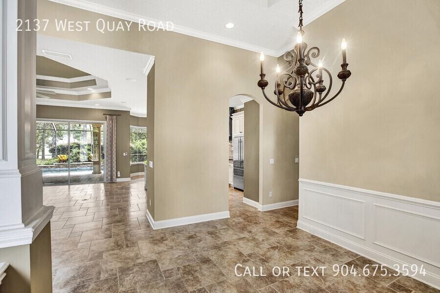 2137 W Quay Rd - Photo 5 of 46
