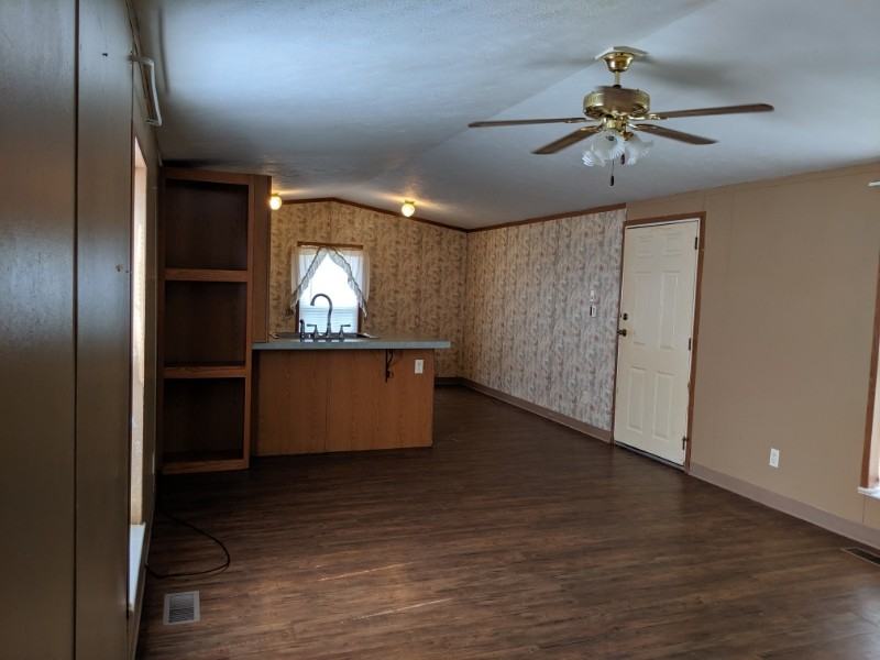 4907 Cambria Rd - Photo 2 of 6