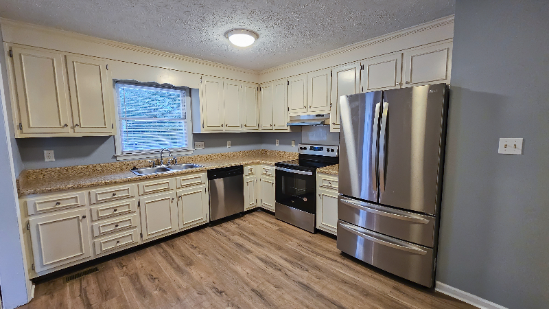 6959 Wadsworth Pl - Photo 2 of 9