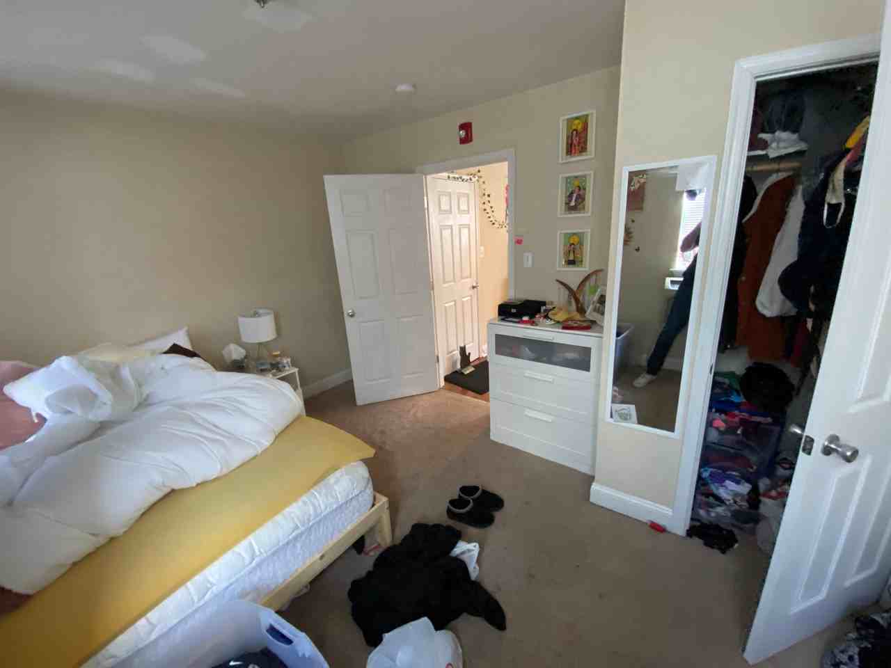 1845 N Bouvier St - Photo 4 of 10