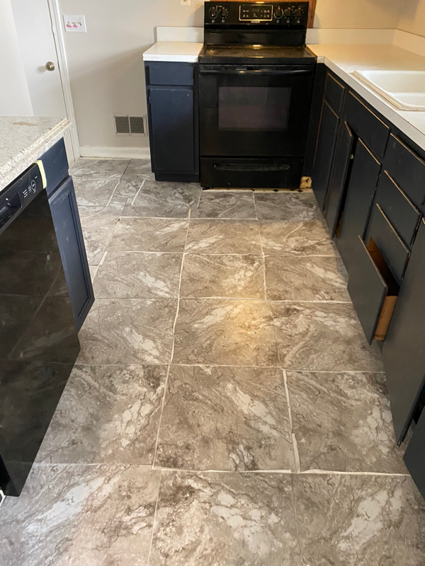 816 French St - Photo 3 of 17