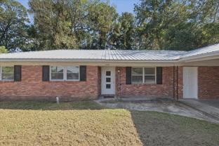 2226 Formosa Cir #A - Photo 1 of 1