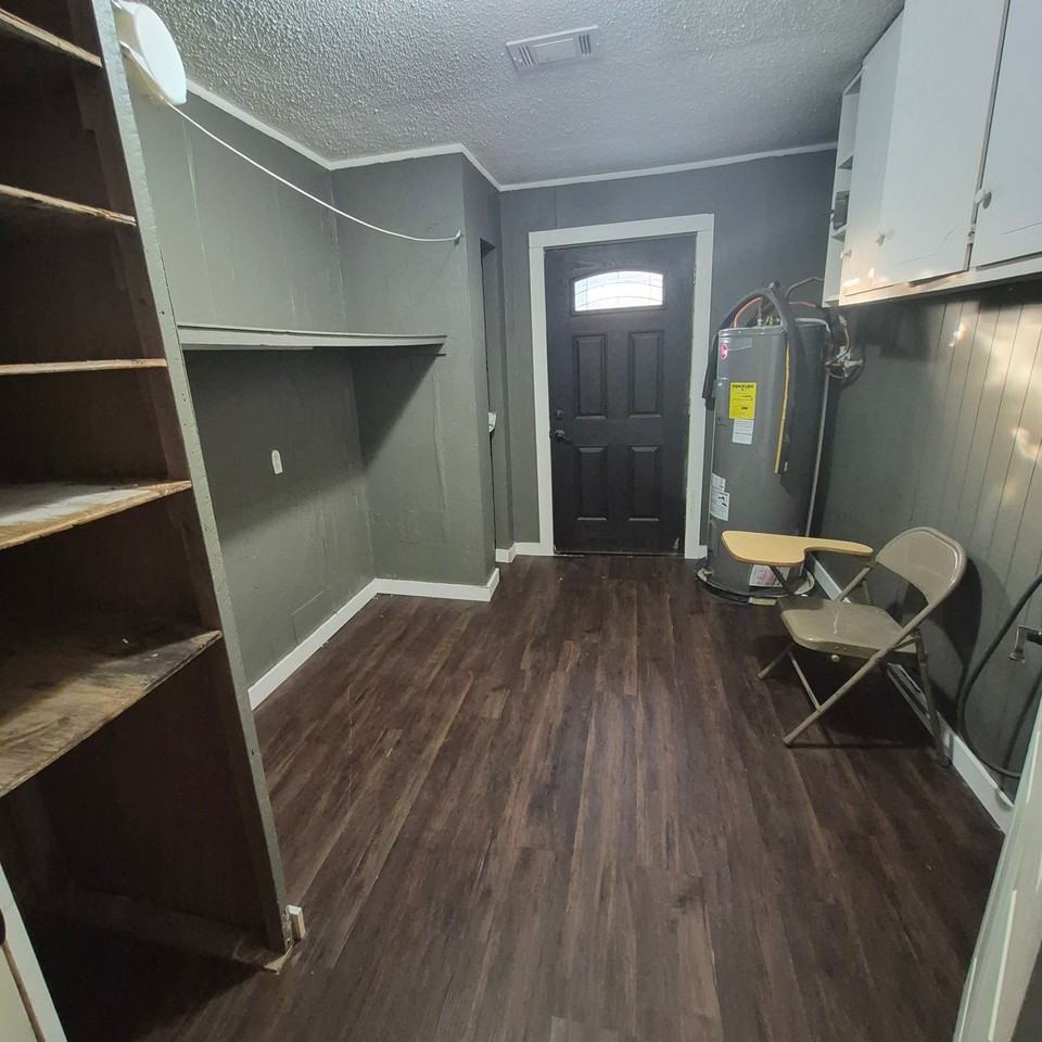285 School Rd - Photo 5 of 13