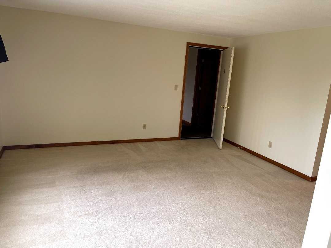 2751 Alder Creek Dr S #2 - Photo 7 of 9