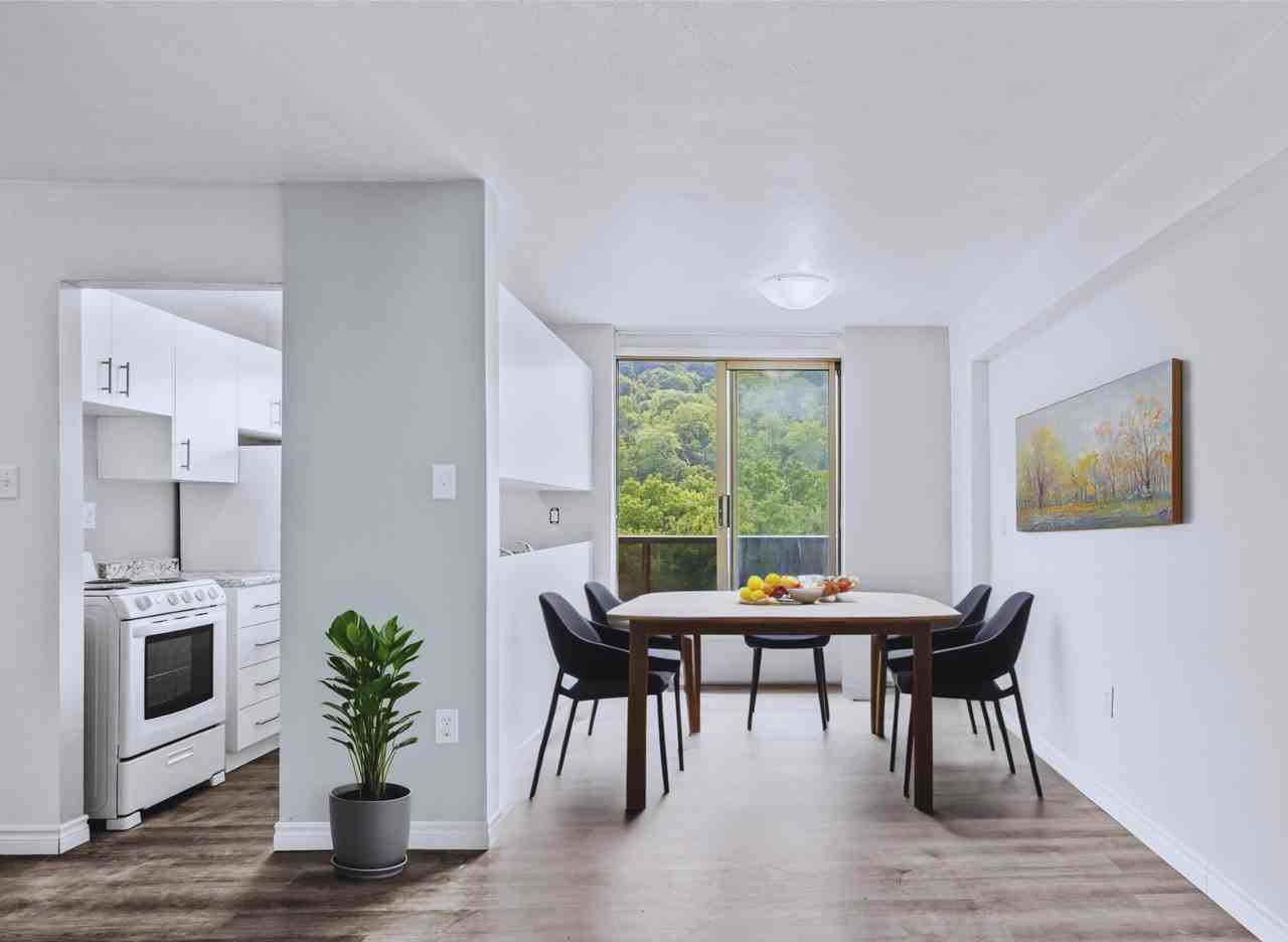 Duchess Apartments - Photo 7 of 12