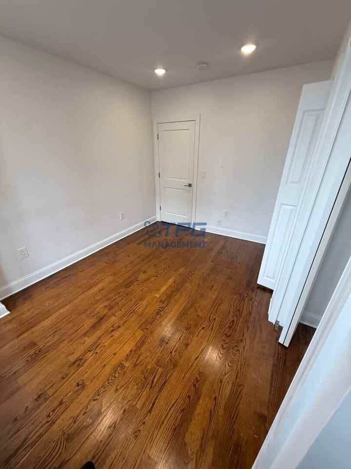 438 63rd St #2 - Photo 7 of 18
