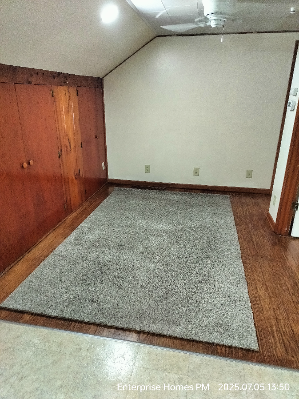 424B Dodge St - Photo 2 of 17