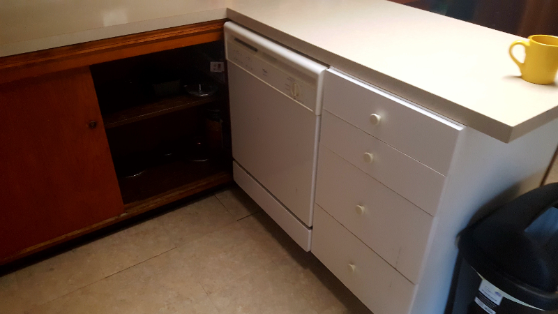 424B Dodge St - Photo 5 of 17