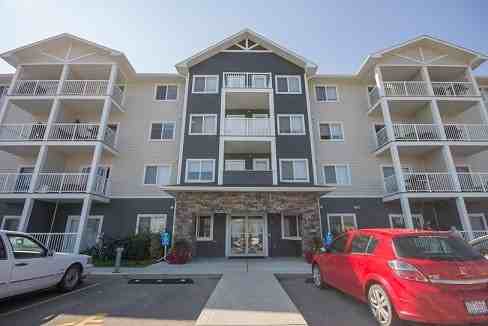 Belmont Apartments - Photo 3 of 7