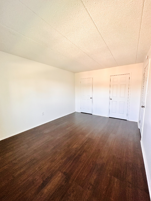 1806 Valley Dr - Photo 5 of 20
