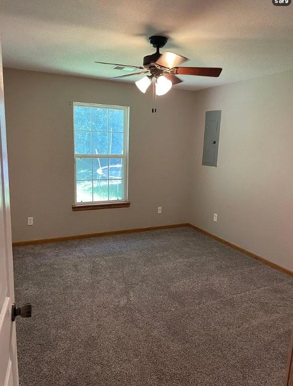 602 Nw Woodbury Dr - Photo 4 of 9