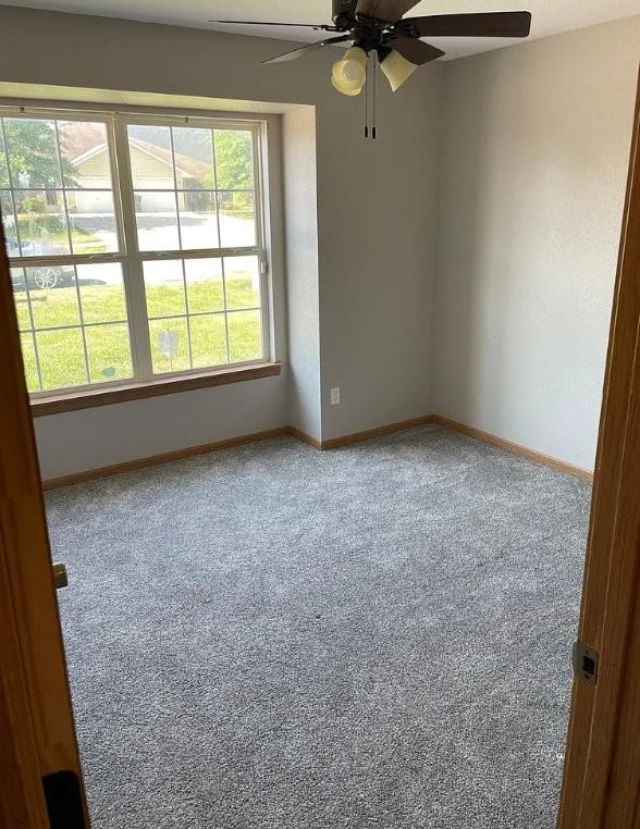 602 Nw Woodbury Dr - Photo 5 of 9