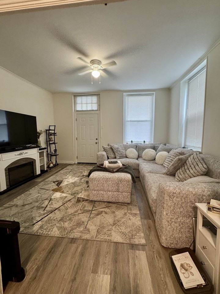 46 Main St - Photo 2 of 14