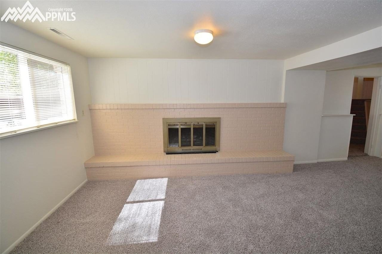 4902 Crestwood Dr - Photo 3 of 8