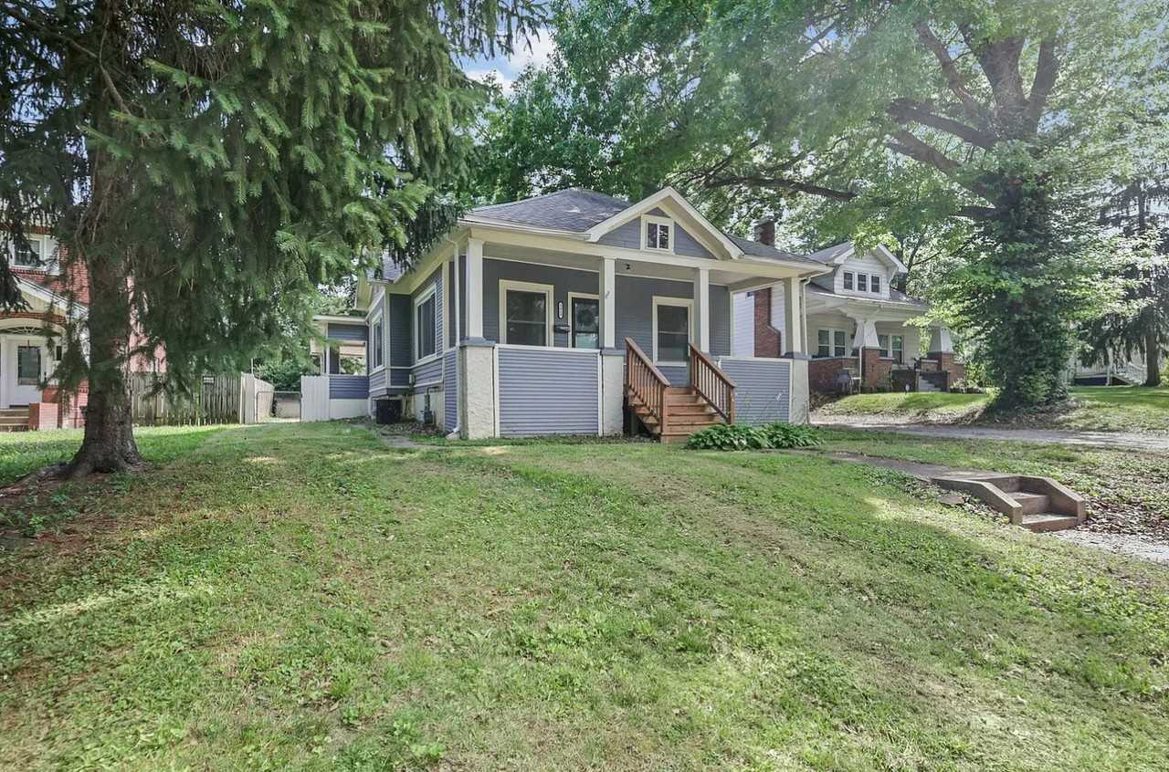 3019 Brown St - Photo 4 of 45