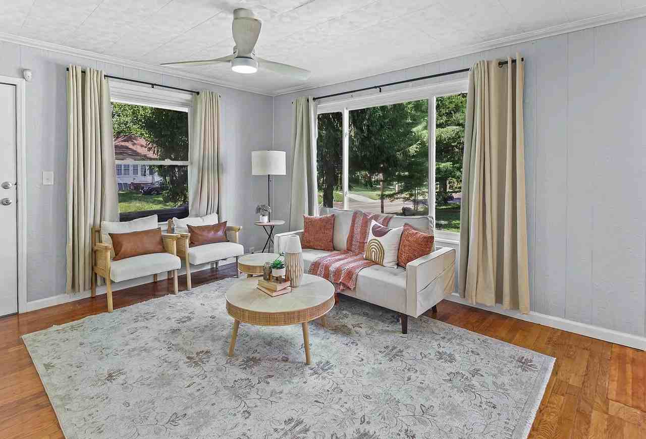 3019 Brown St - Photo 6 of 45