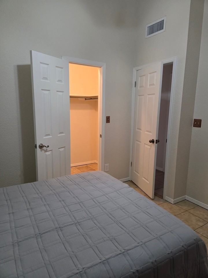 2429 Alan Duncan Ln - Photo 2 of 16