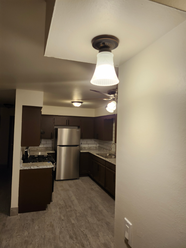 4824 N 104th St #14 - Photo 3 of 16