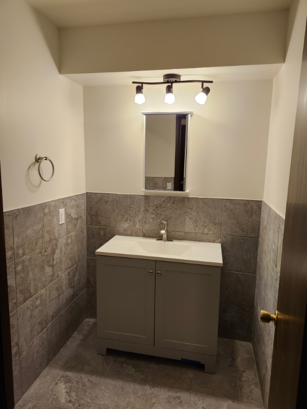 4824 N 104th St #14 - Photo 6 of 16