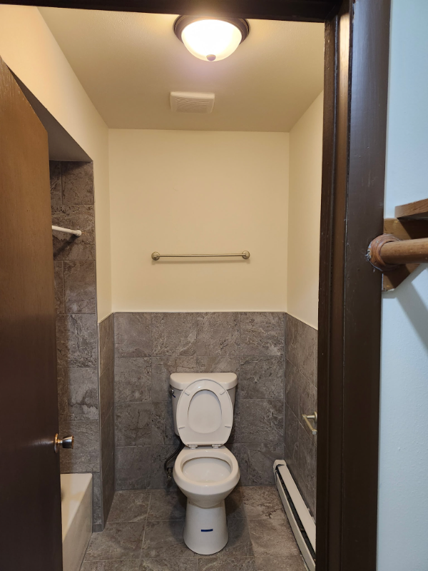 4824 N 104th St #14 - Photo 7 of 16