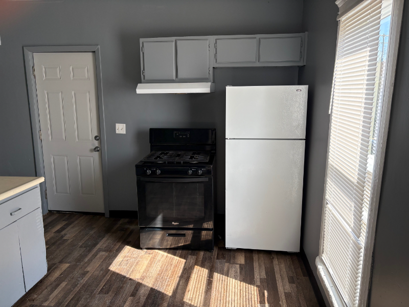 1311 Chittock Ave #2 - Photo 3 of 7