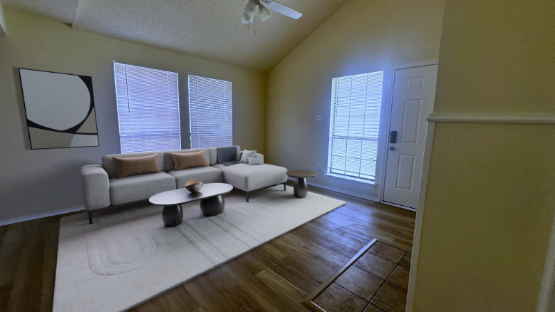 110 Peachtree Ct #B - Photo 2 of 9