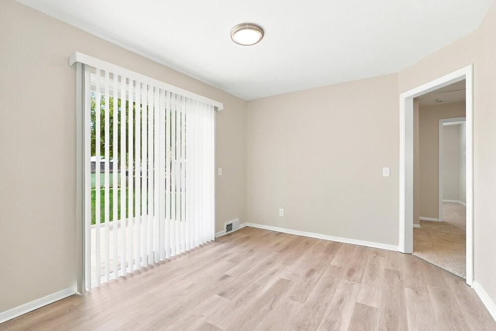 4614 N 4th St - Photo 7 of 17