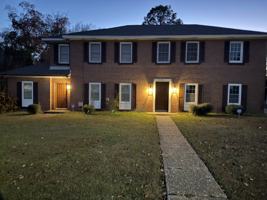 featured image of 2144 Rexford Rd #2148