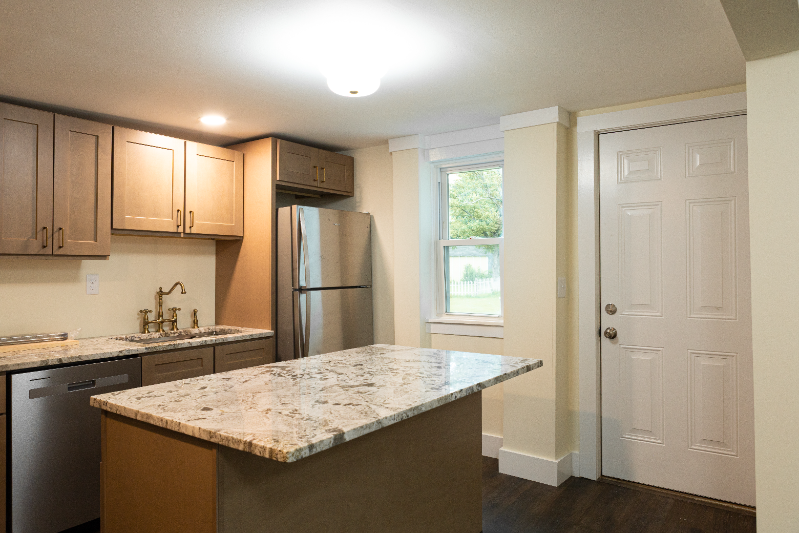 64 W Main St #B - Photo 6 of 20
