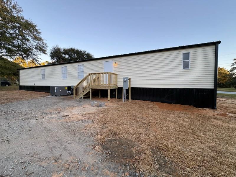 14 Vickie Ln - Photo 2 of 15