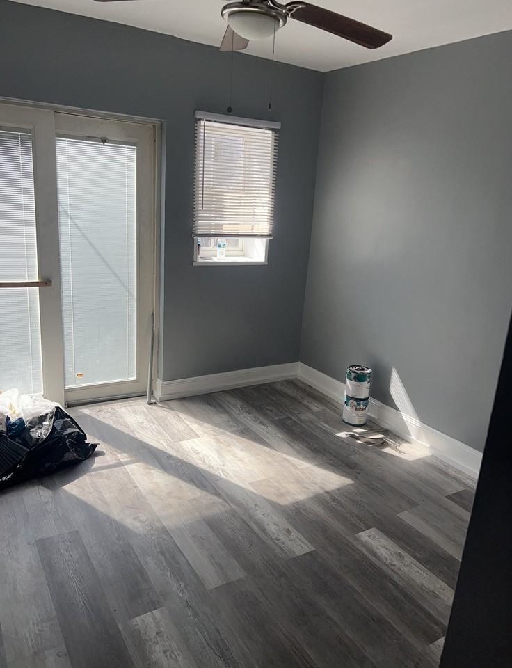 2311 W Lexington St #1 - Photo 5 of 10