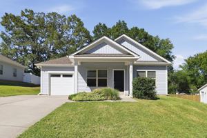 featured image of 2505 Scott St #2