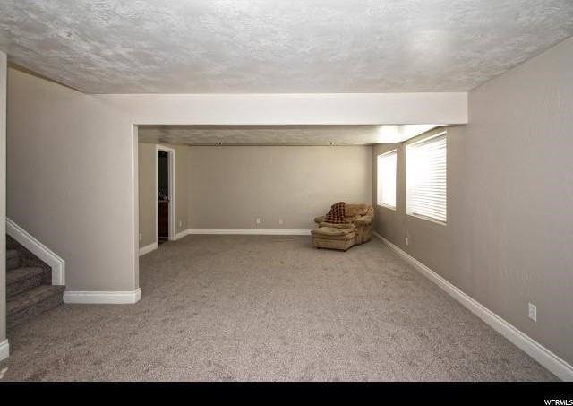 1353 S Somerset Dr - Photo 7 of 50