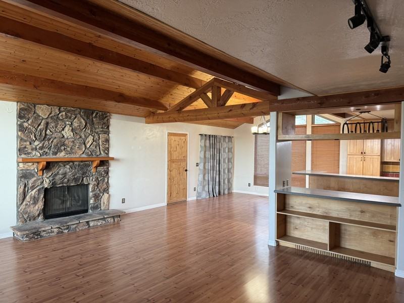 2176 E Aspenwood Way - Photo 5 of 17