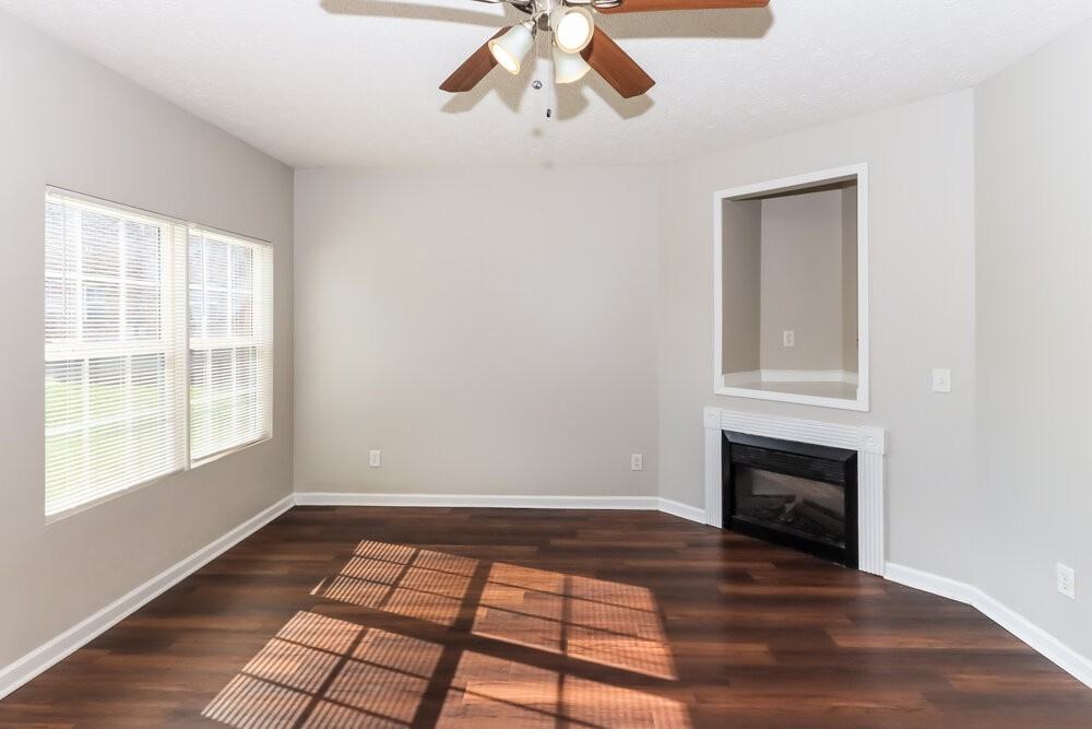 205 Cranesbill Way - Photo 4 of 17