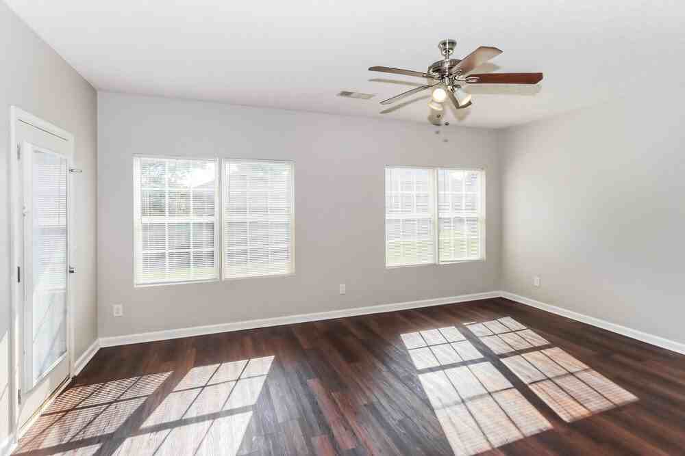 205 Cranesbill Way - Photo 5 of 17