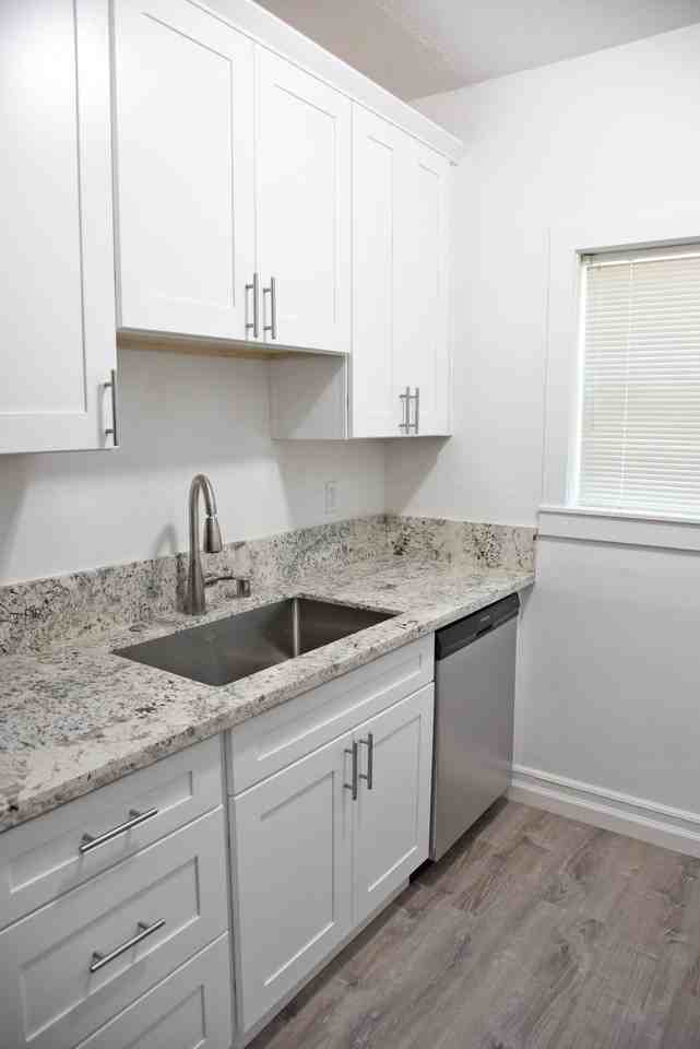 127 Almond St #131-1 - Photo 5 of 8