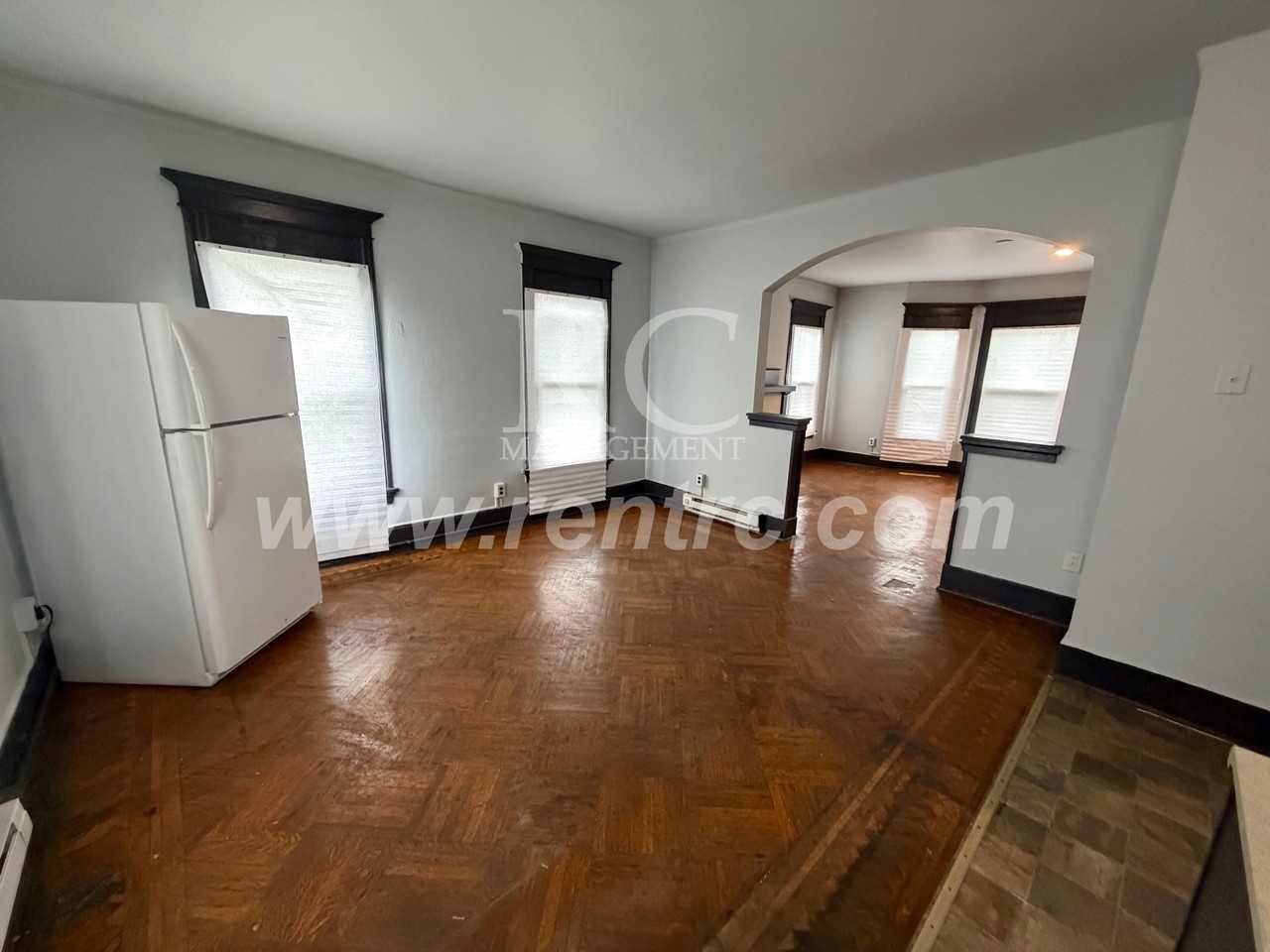 1218 N Walnut St Apt 2n - Photo 5 of 9