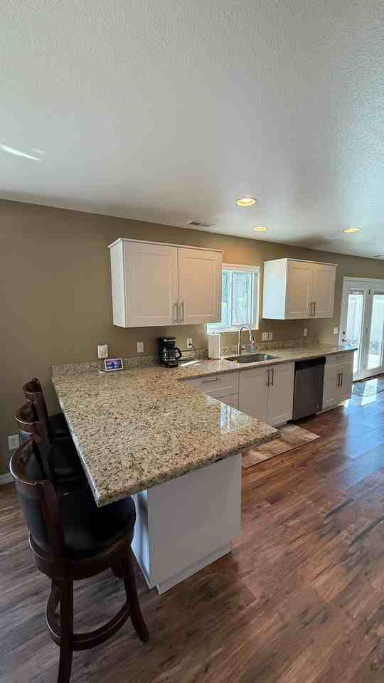 13887 S Blayde Dr - Photo 6 of 17