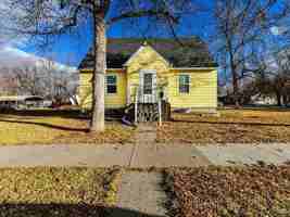 featured image of 723 10th St S ##S