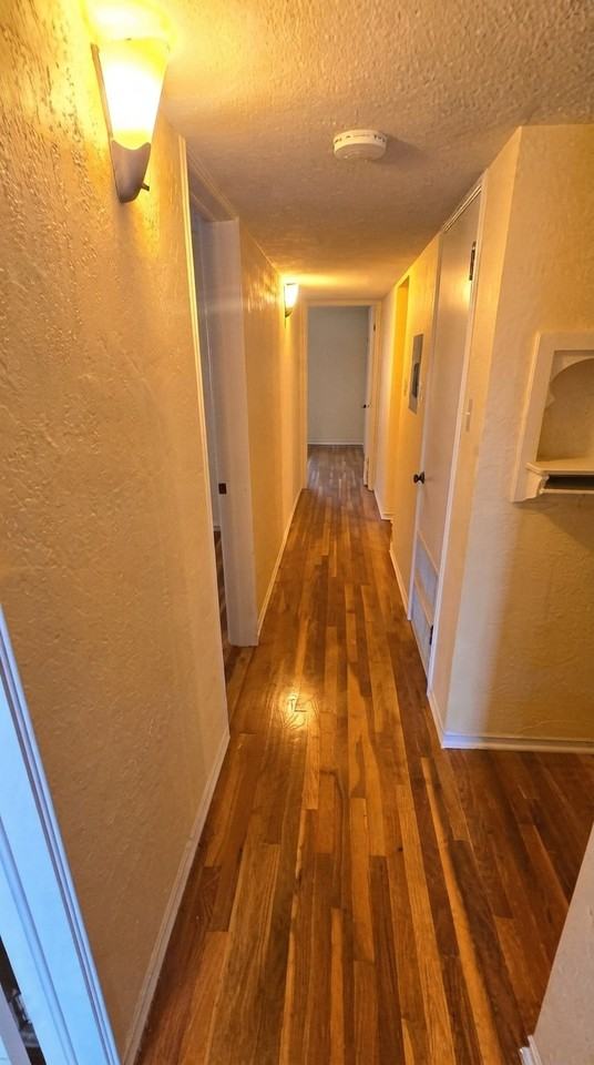 4701 Leeds Ave - Photo 4 of 12