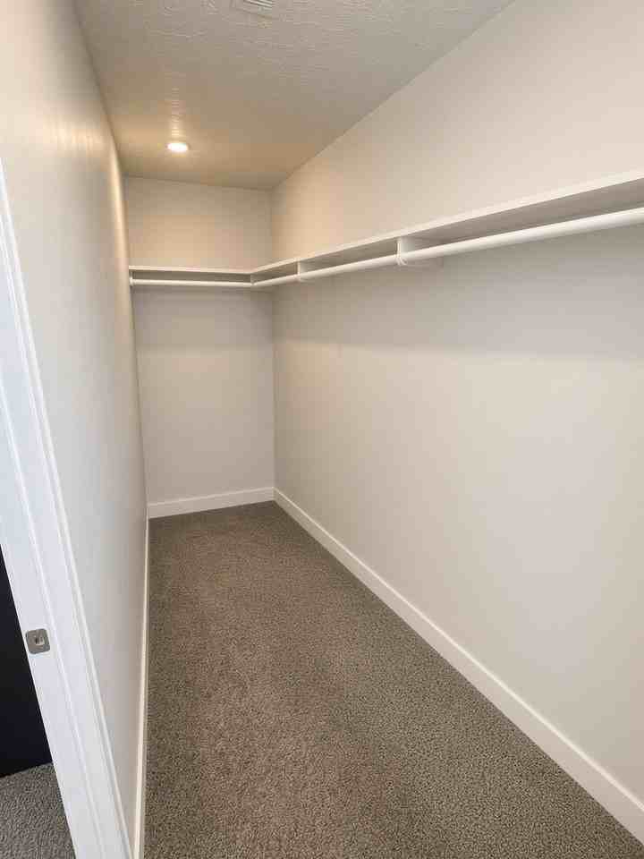 268 N Starboard Dr - Photo 6 of 13
