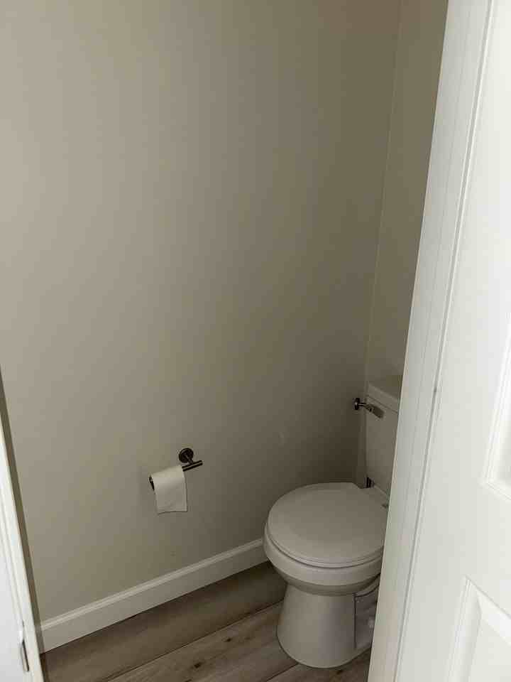 2529 Wyaconda Ct - Photo 3 of 16
