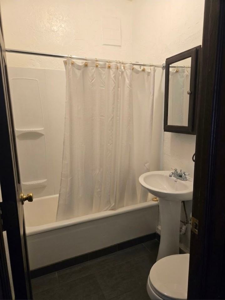 1480 N Logan St #202 - Photo 2 of 4
