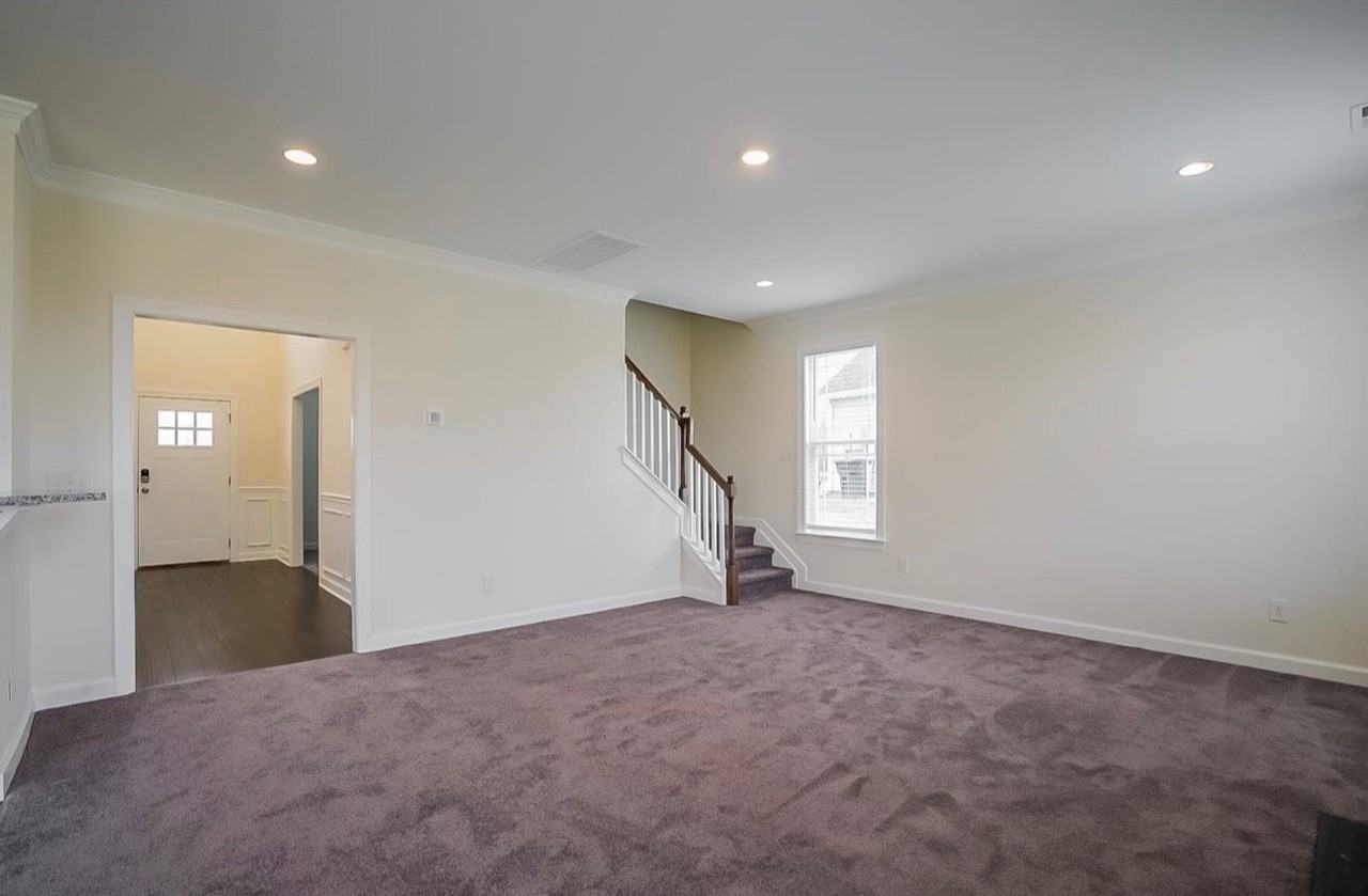 743 Elm St #1 - Photo 3 of 9