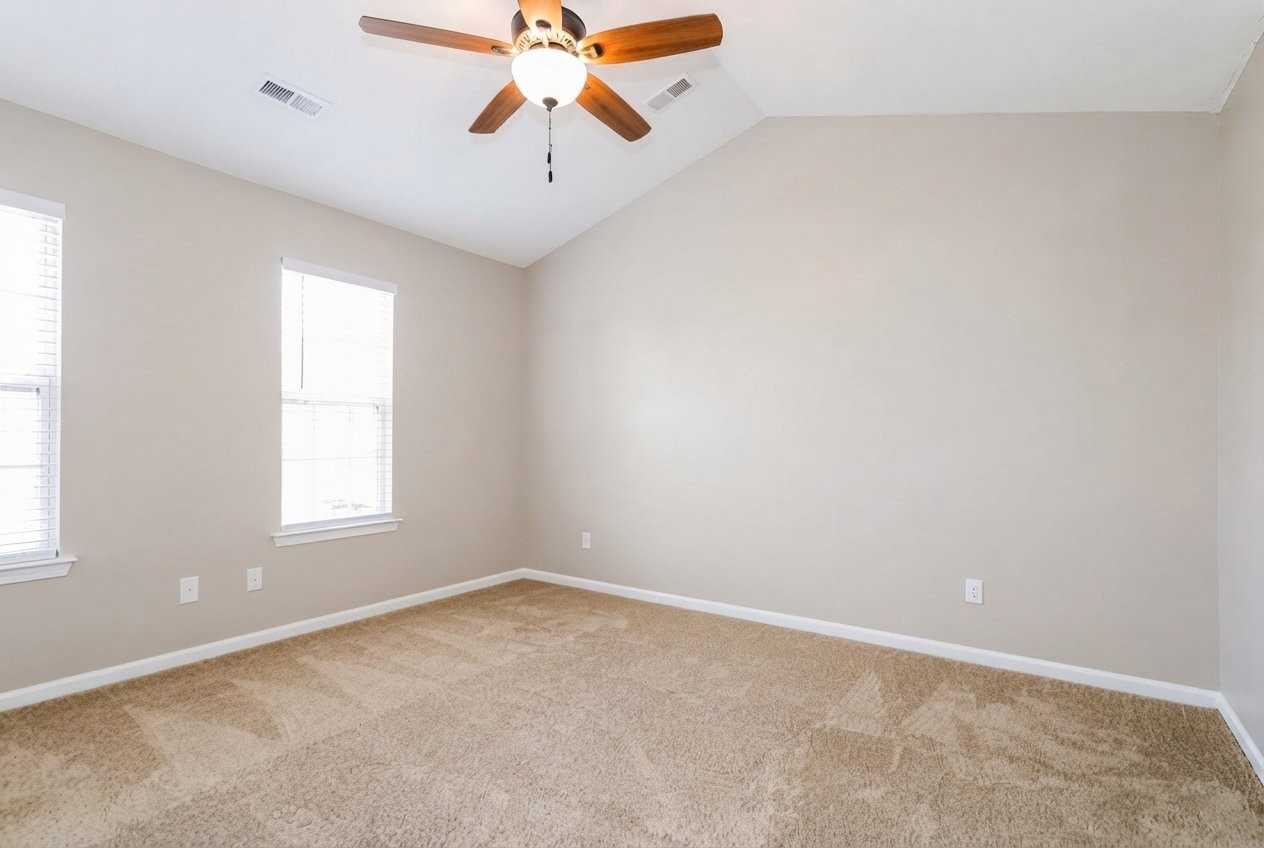 11090 S Blue Bayou Dr - Photo 3 of 7