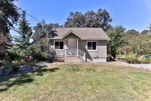 11695 Foothill Ave - Photo 1 of 1